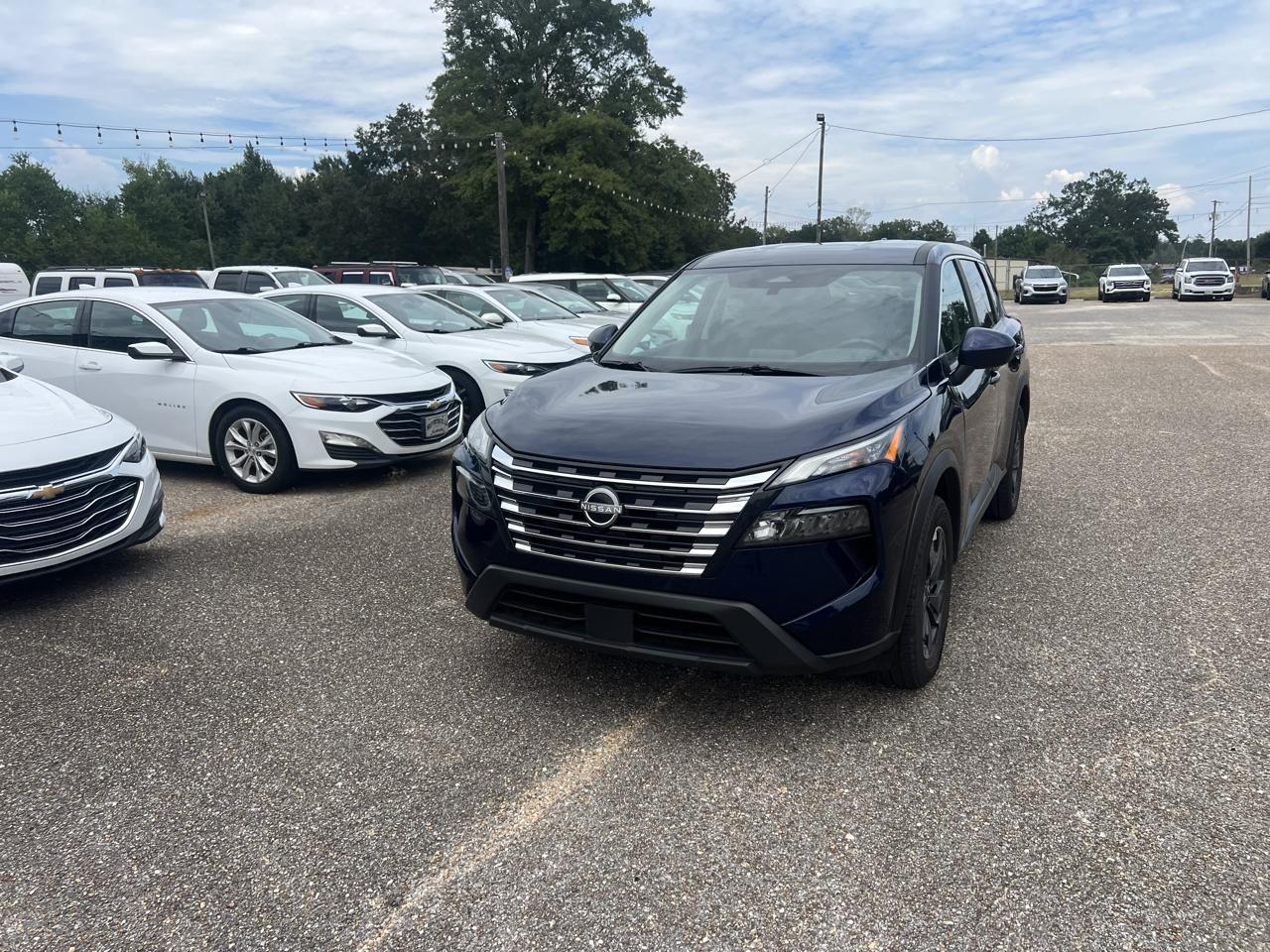Nissan Rogue FWD SV 2025