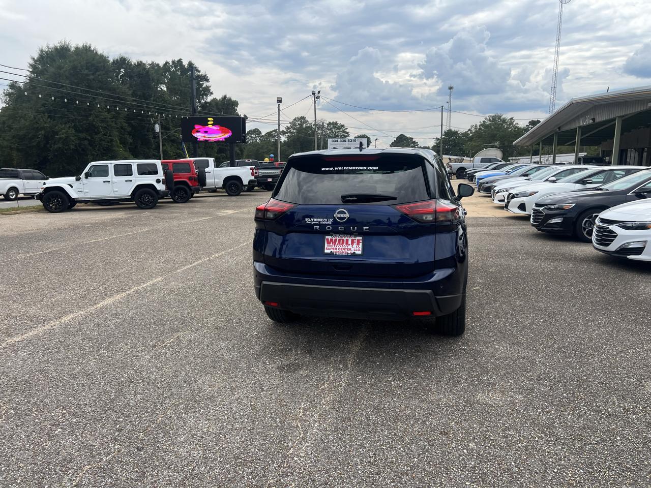 Nissan Rogue FWD SV 2025