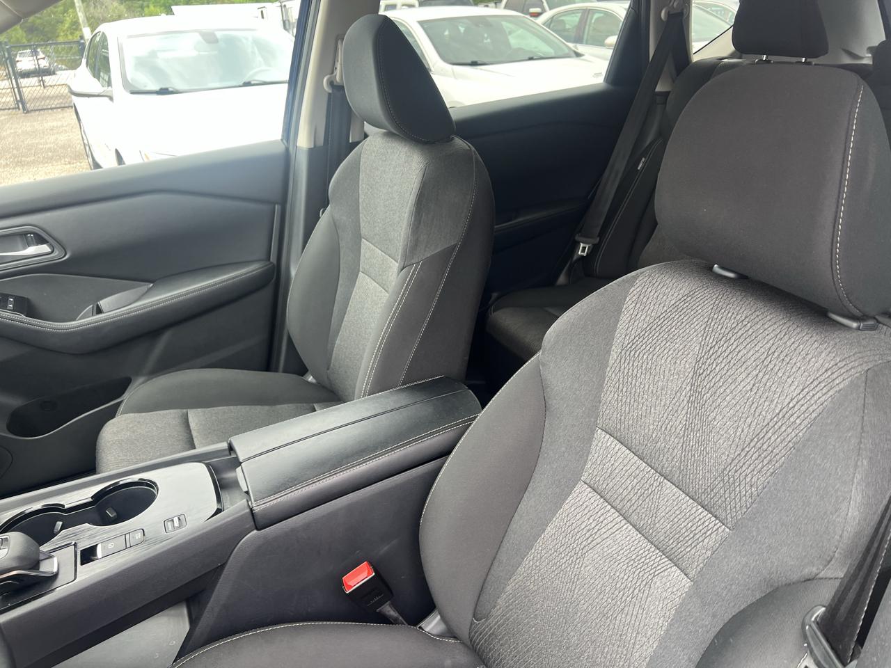 Nissan Rogue FWD SV 2025