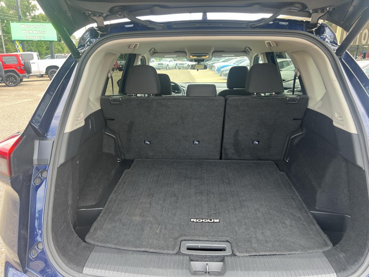 Nissan Rogue FWD SV 2025