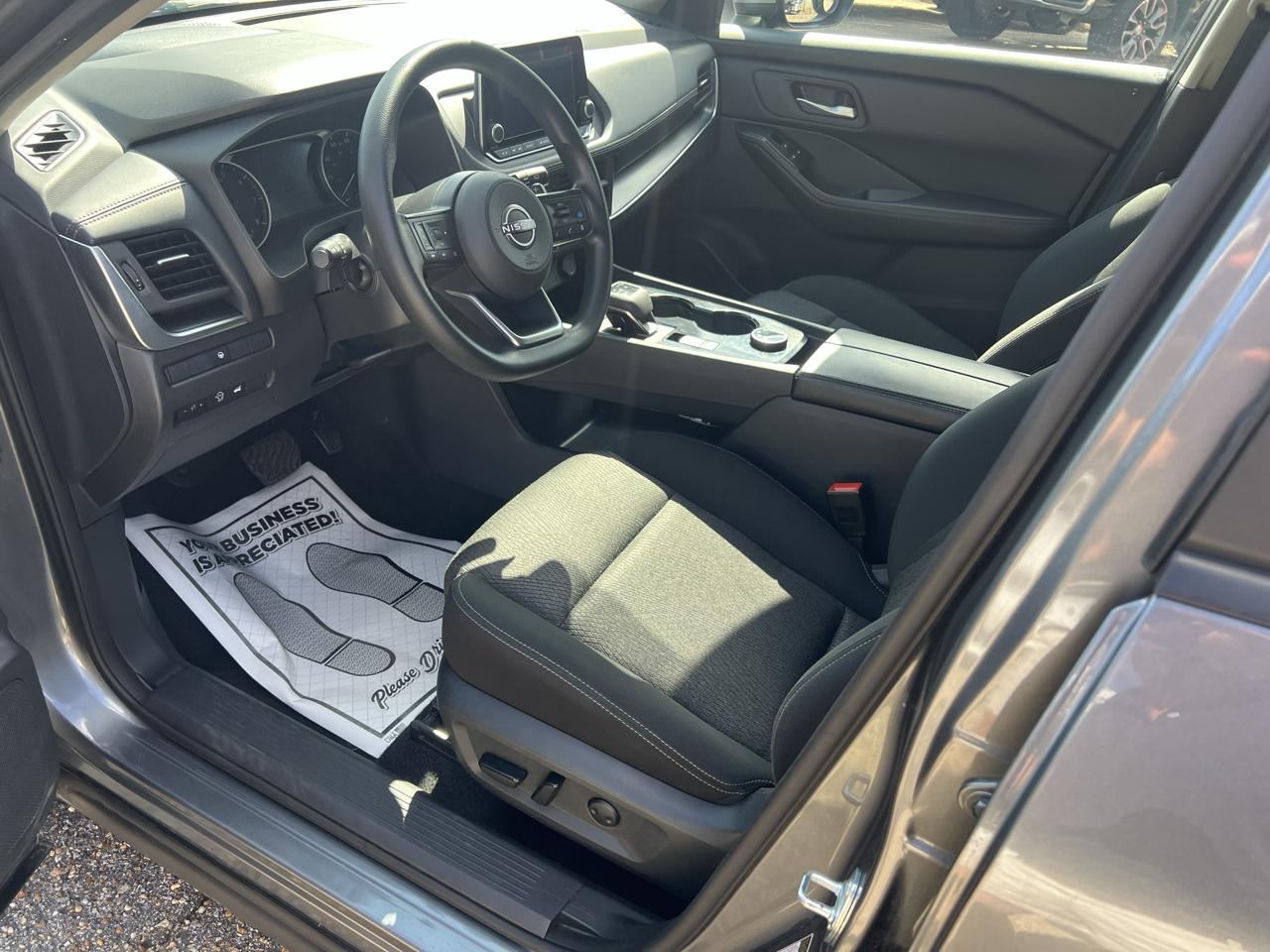 Nissan Rogue AWD SV 2024