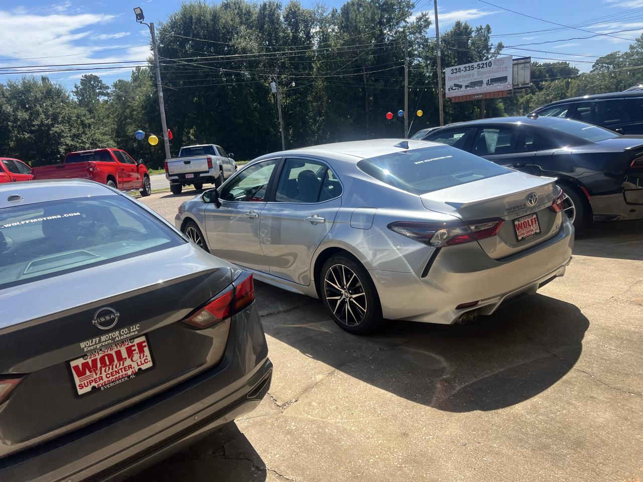 Toyota Camry Hybrid SE CVT (Natl) 2021