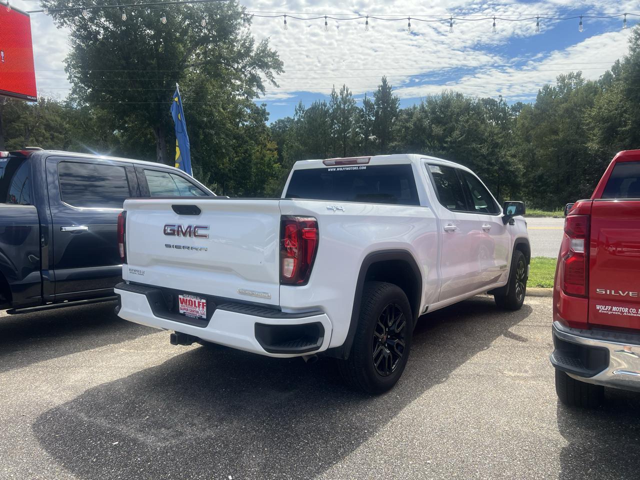 GMC Sierra 1500 4WD Crew Cab 147" Elevation w/3VL 2025
