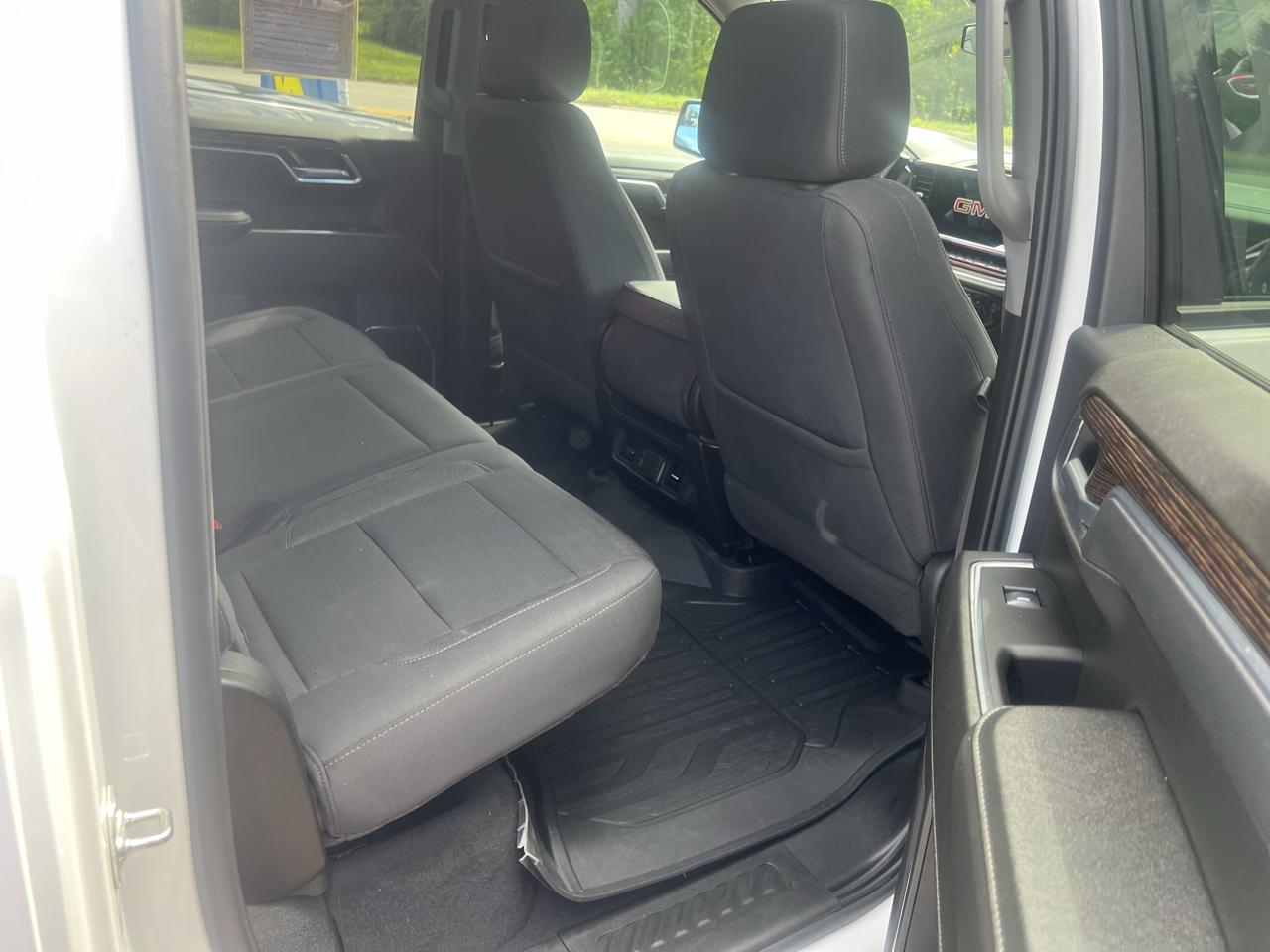 GMC Sierra 1500 4WD Crew Cab 147" Elevation w/3VL 2025