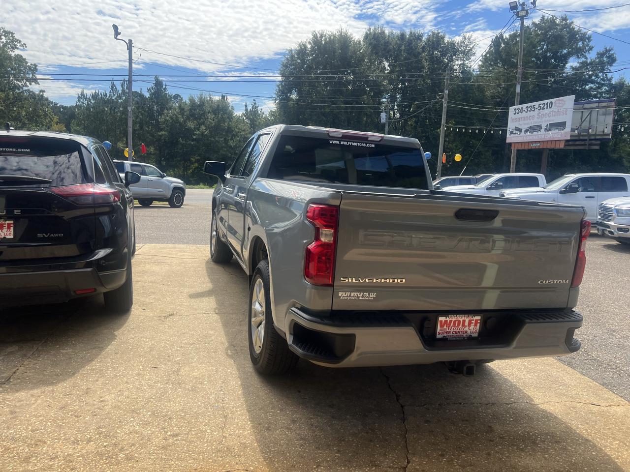 Chevrolet Silverado 1500 4WD Crew Cab 147" Custom 2025
