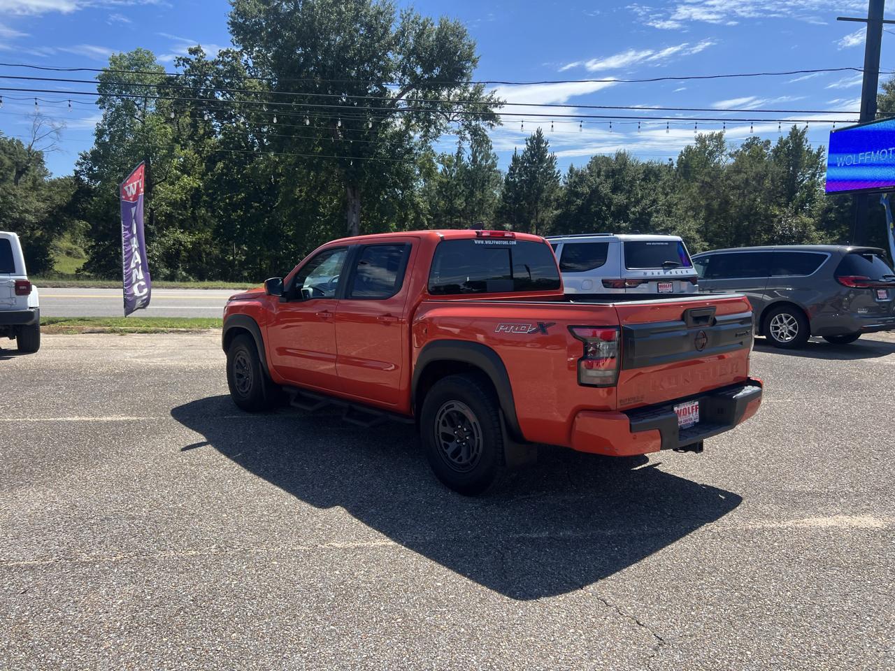Nissan Frontier Crew Cab 4x2 PRO-X 2025