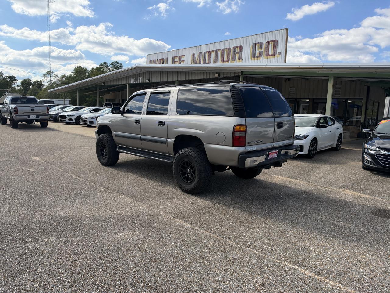Chevrolet Suburban 4dr 1500 4WD LS 2002