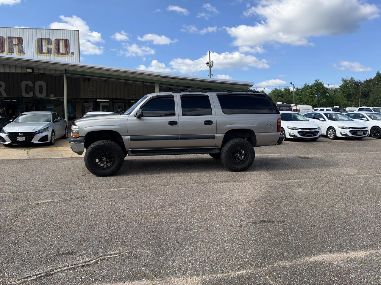 Chevrolet Suburban 4dr 1500 4WD LS 2002