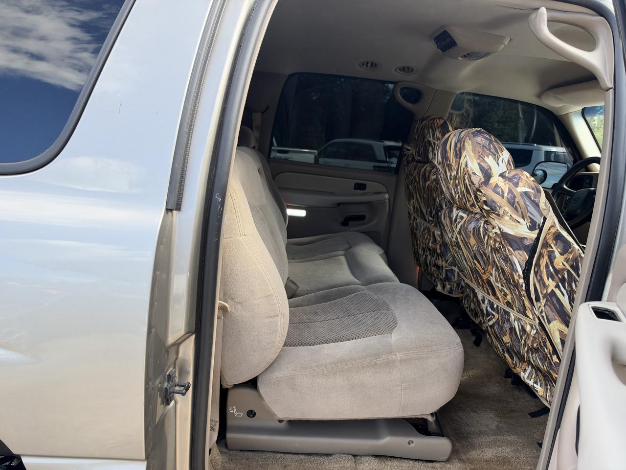 Chevrolet Suburban 4dr 1500 4WD LS 2002