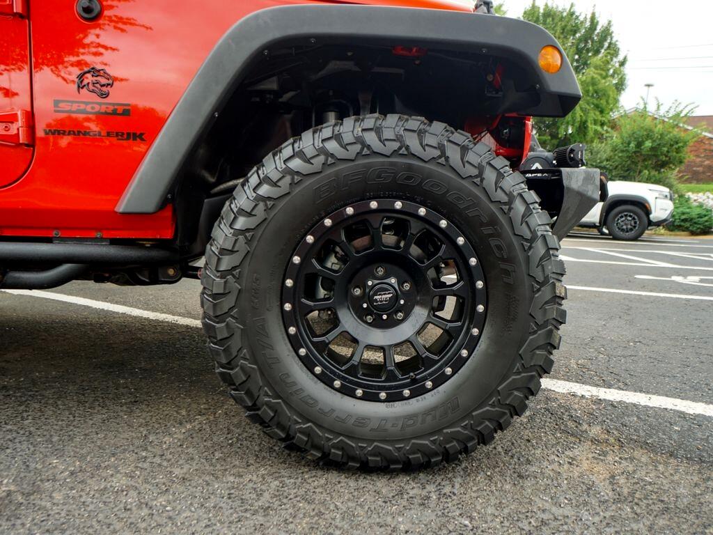 2018 Jeep Wrangler Sport photo 4