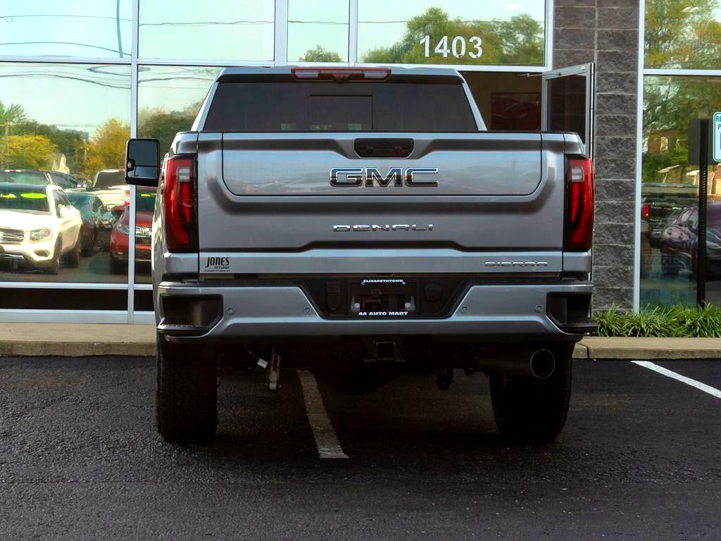 2025 Gmc Sierra 2500 HD Denali Ultimate photo 4