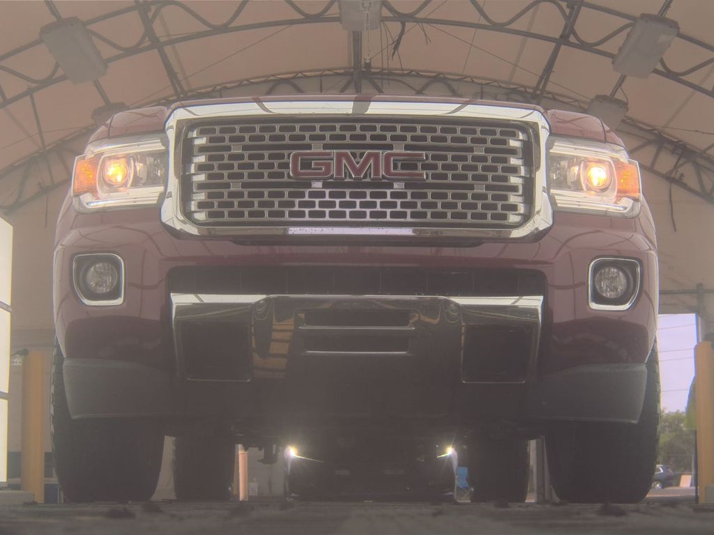 2018 Gmc Canyon Denali photo 2