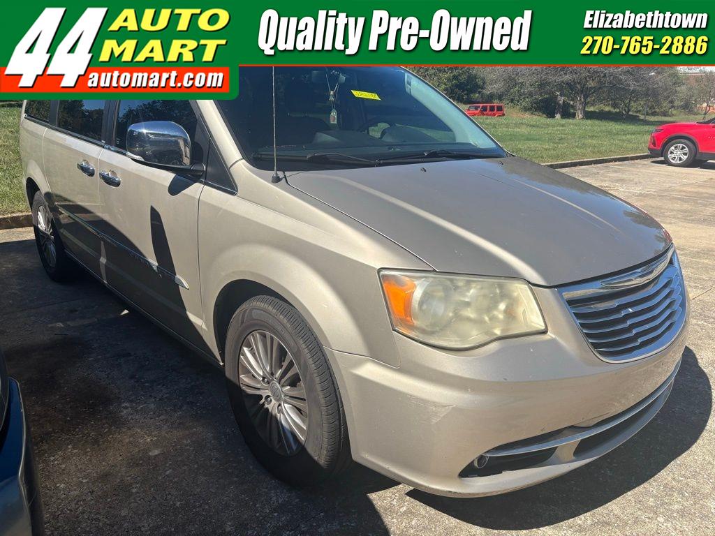 2014 Chrysler Town & Country Touring-L