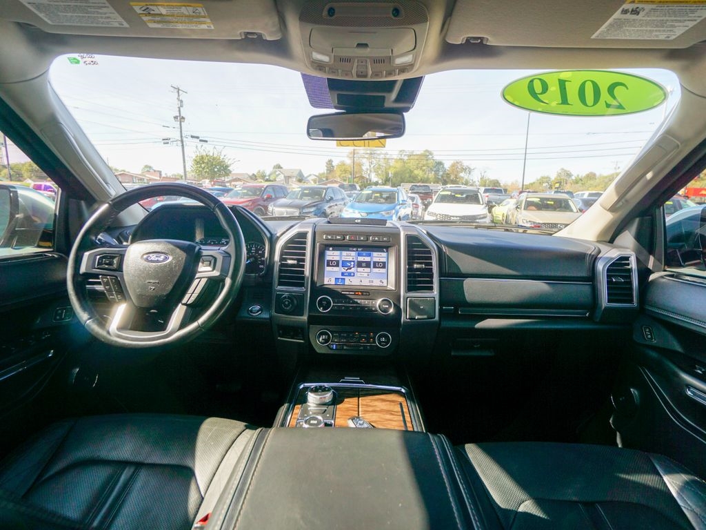 Ford Expedition  2019