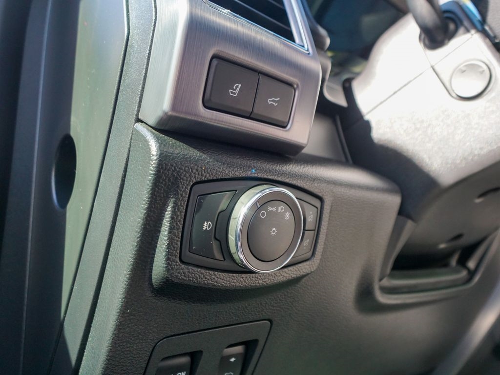 Ford Expedition  2019