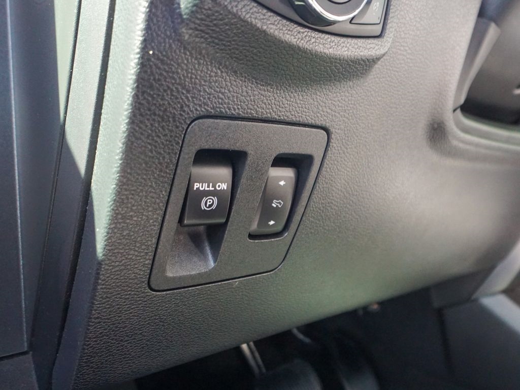 Ford Expedition  2019