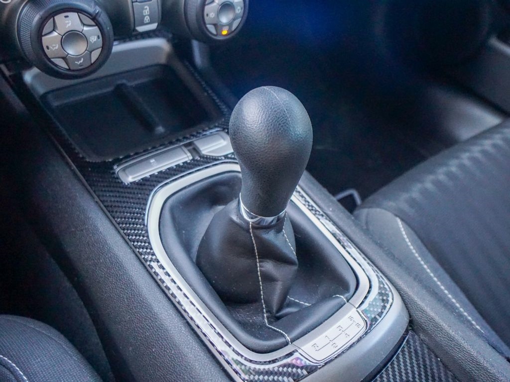 Chevrolet Camaro  2015