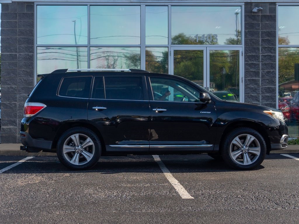 Toyota Highlander  2013