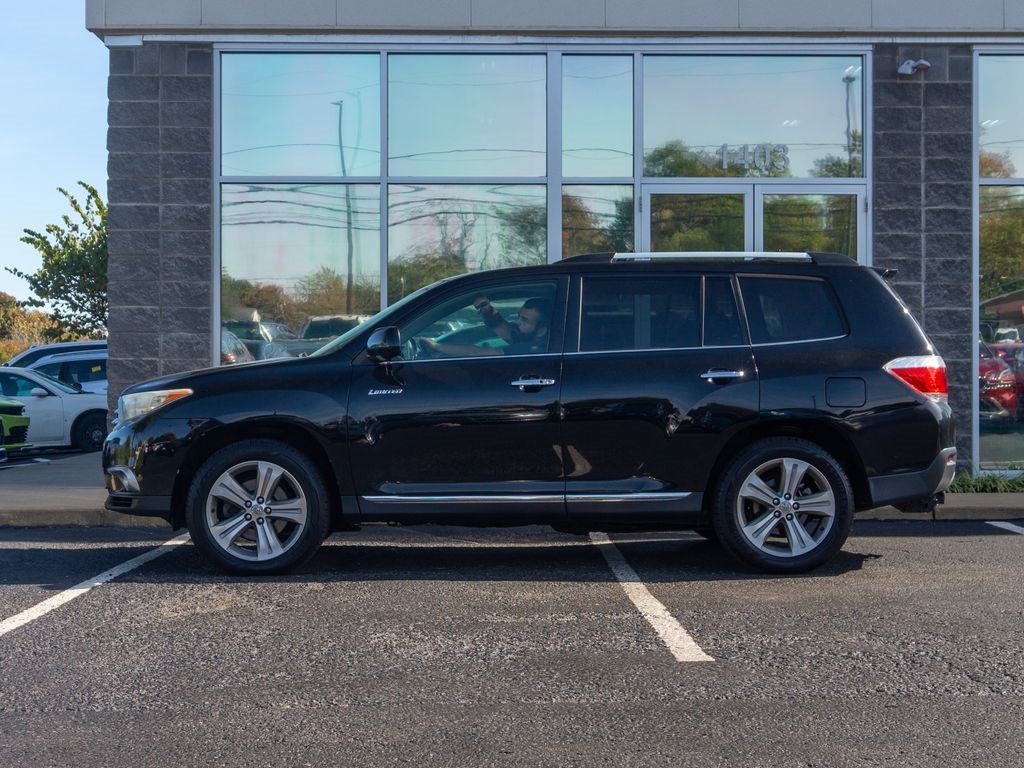 Toyota Highlander  2013
