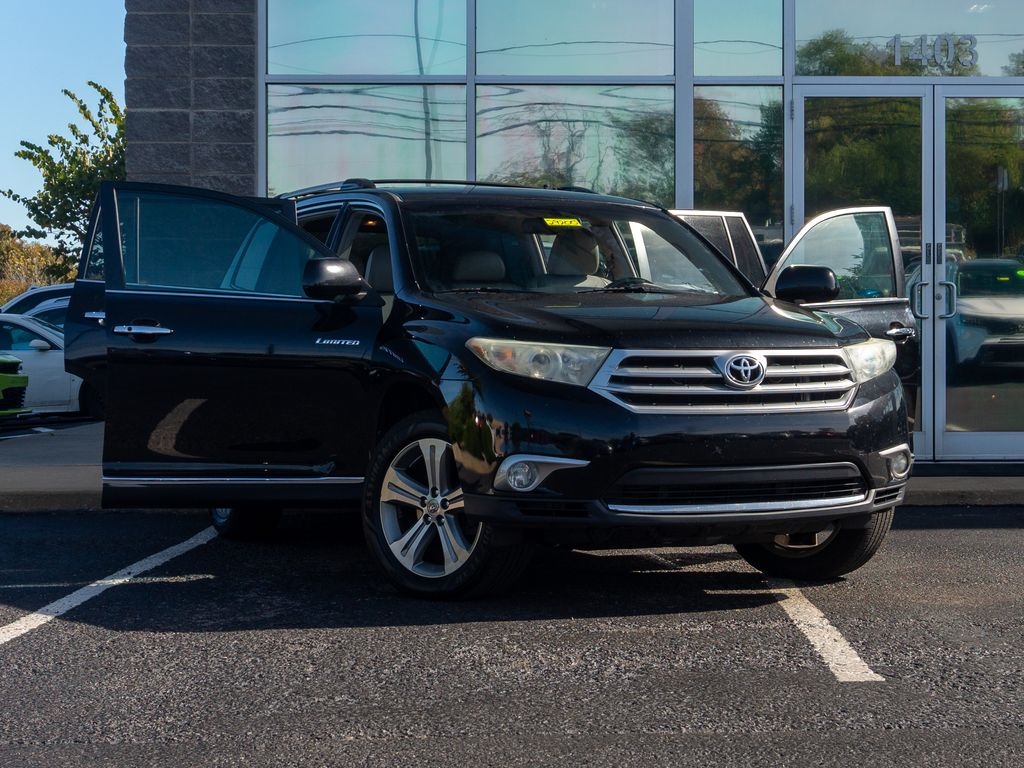 Toyota Highlander  2013