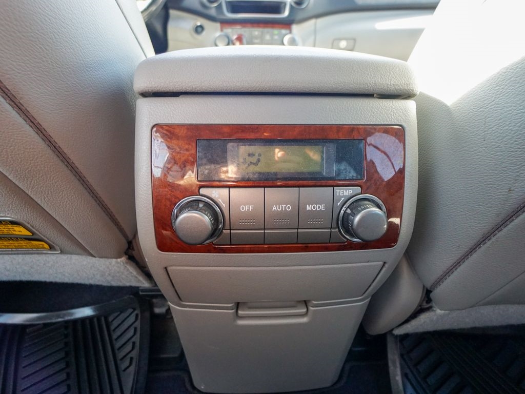 Toyota Highlander  2013