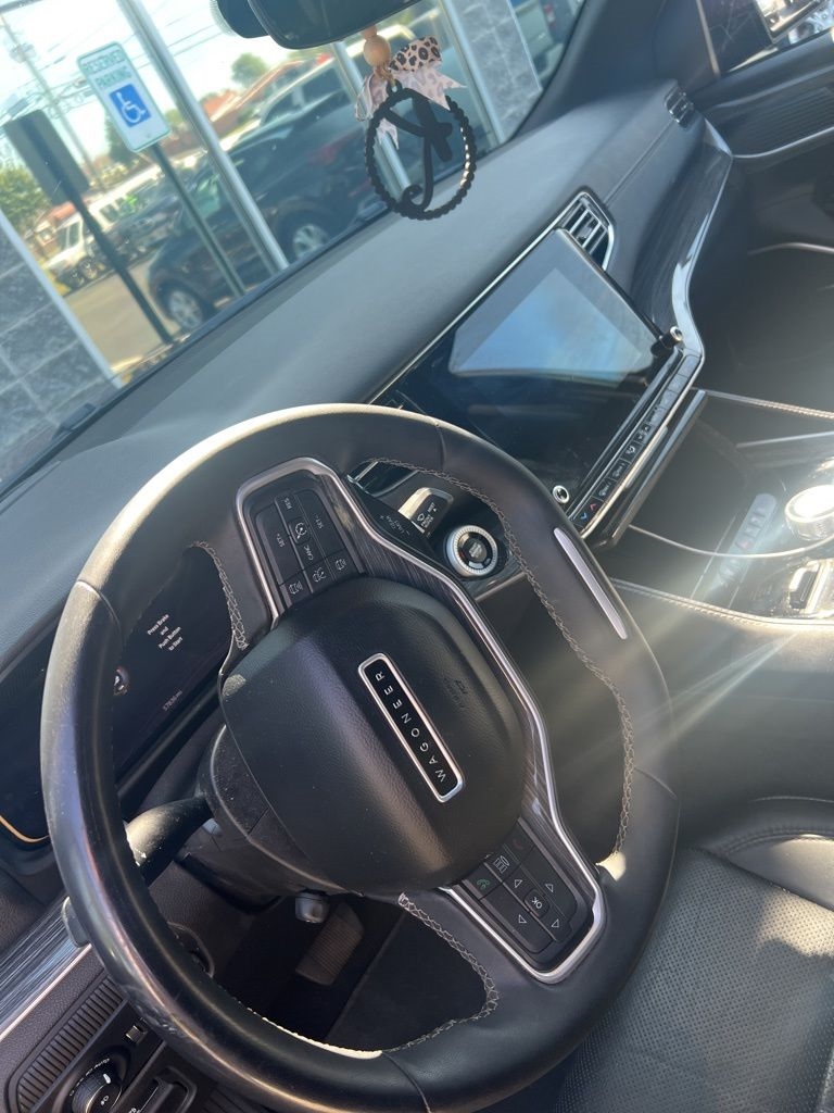 2022 Jeep Wagoneer Series III