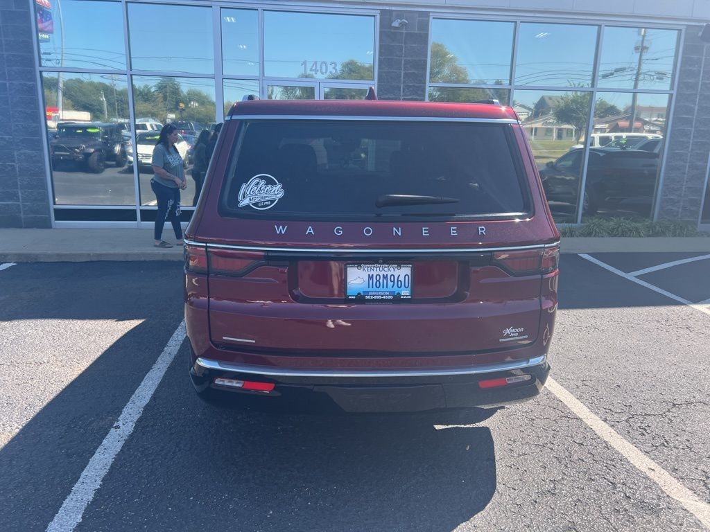 Jeep Wagoneer Series III 2022