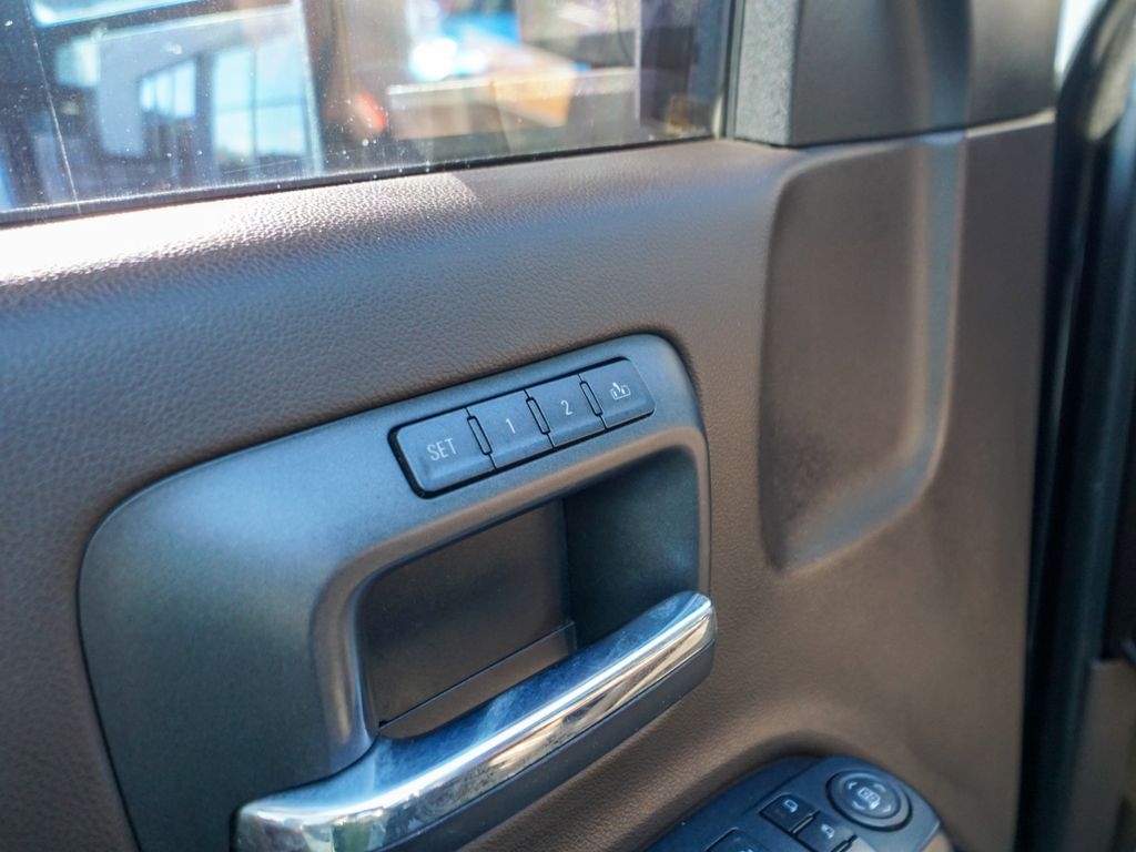 Chevrolet Silverado 2500HD  2015