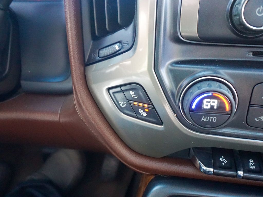 Chevrolet Silverado 2500HD  2015