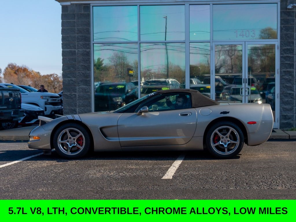 Chevrolet Corvette  2002
