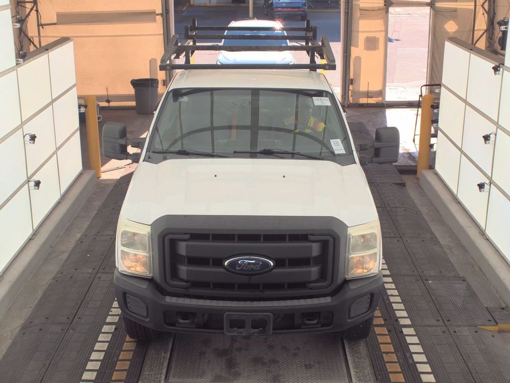 2015 Ford F-250 XL photo 2