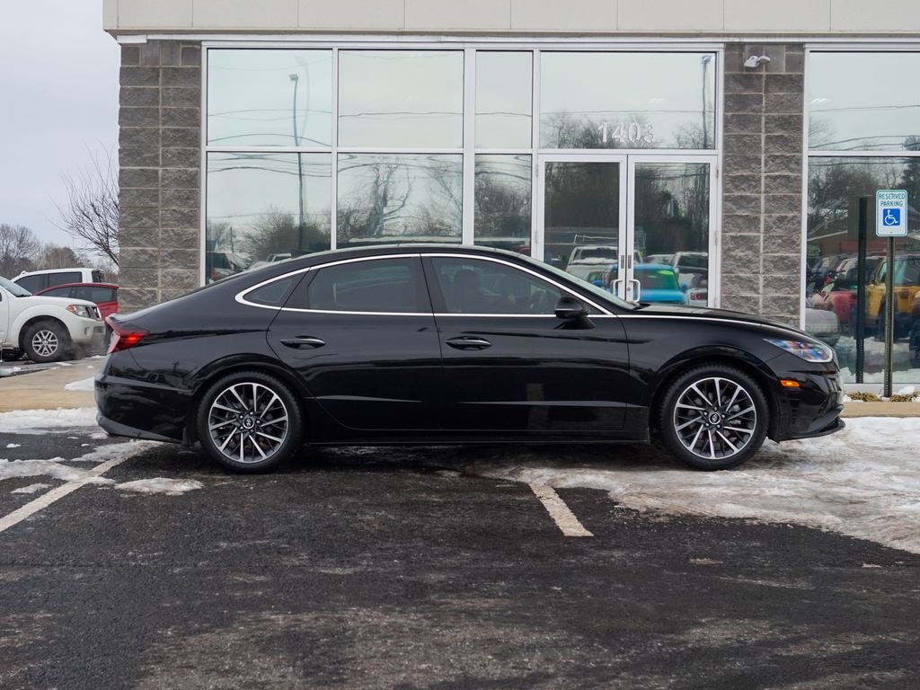 Hyundai Sonata  2020