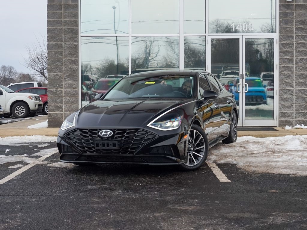 Hyundai Sonata  2020