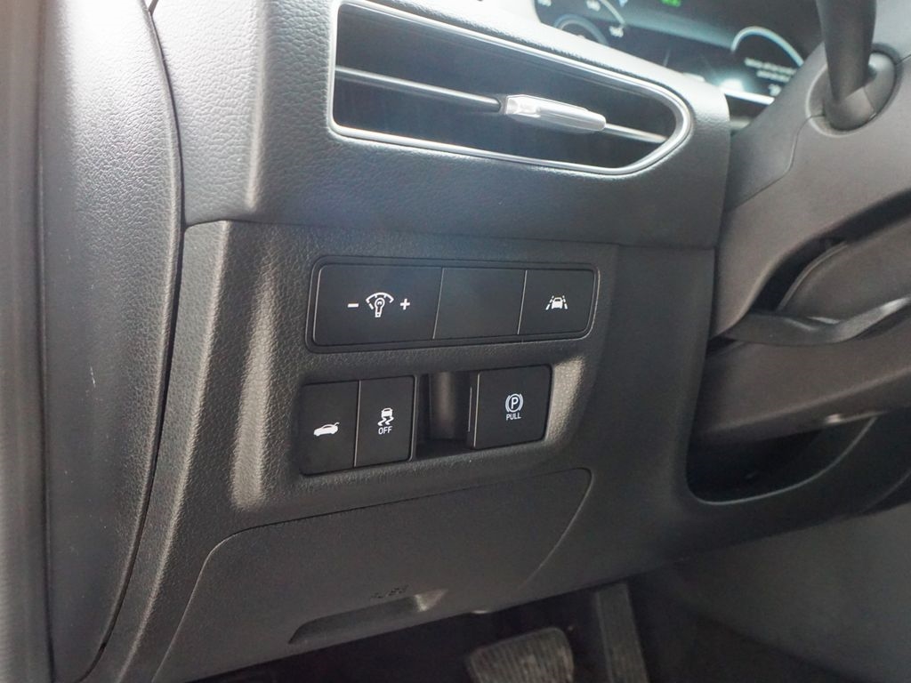 Hyundai Sonata  2020