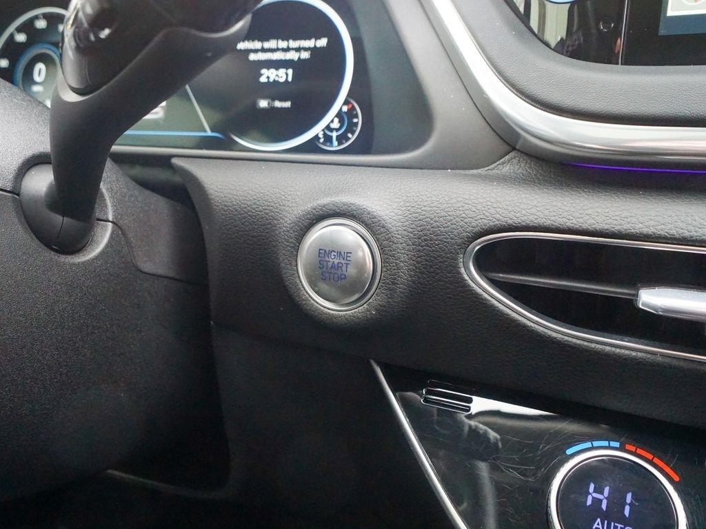 Hyundai Sonata  2020