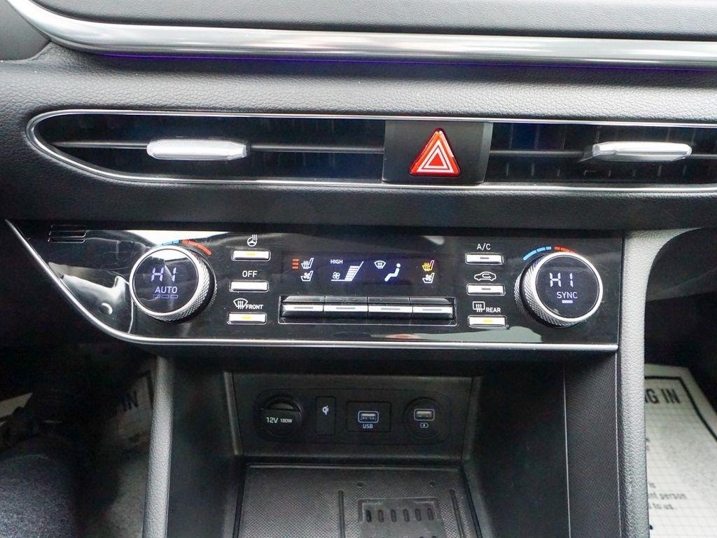 Hyundai Sonata  2020