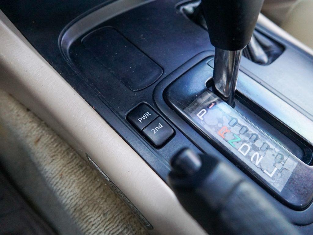 Toyota Land Cruiser  2000