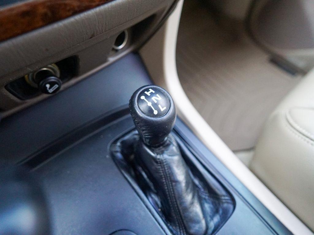 Toyota Land Cruiser  2000