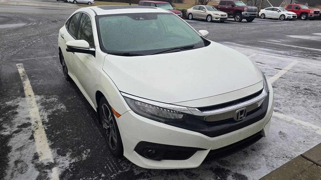 2018 Honda Civic Touring