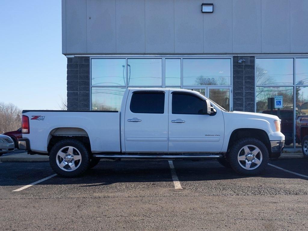 GMC Sierra 3500HD  2011