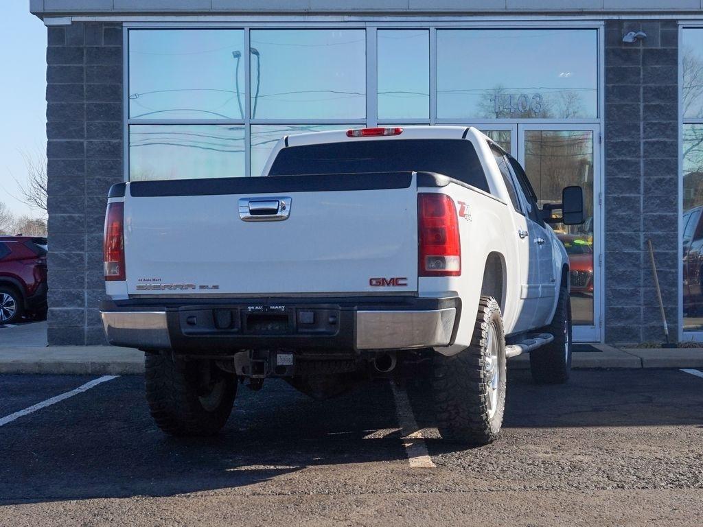 GMC Sierra 3500HD  2011