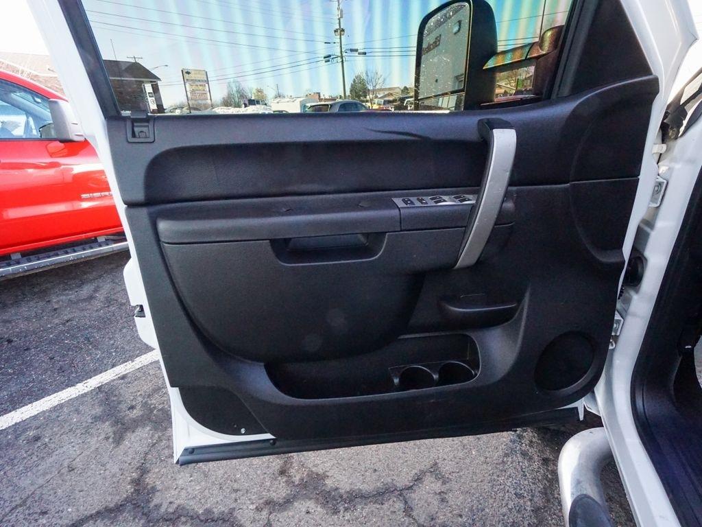 GMC Sierra 3500HD  2011