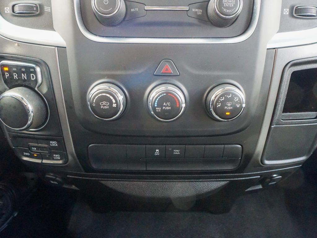 RAM 1500 Classic  2021