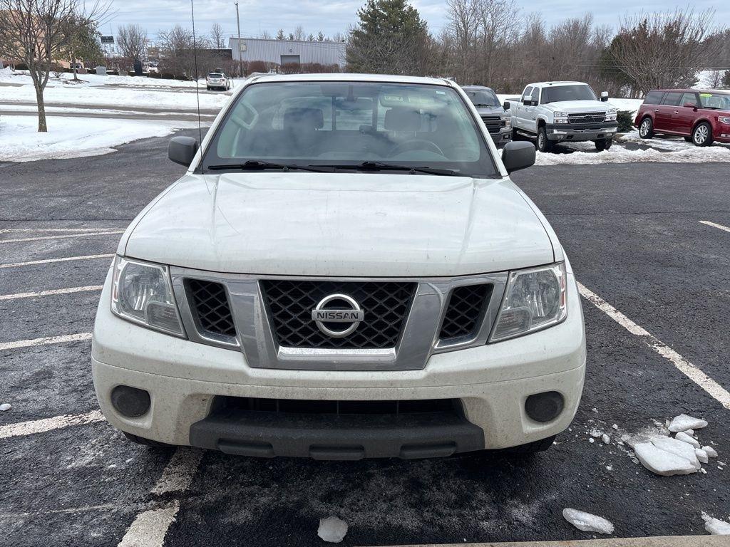Nissan Frontier  2020
