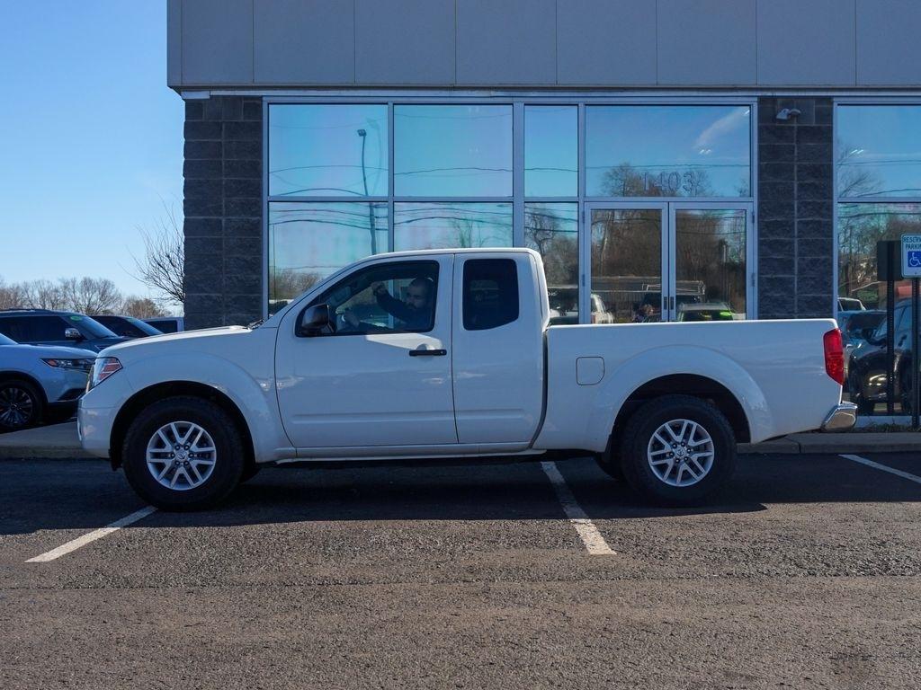 Nissan Frontier  2020