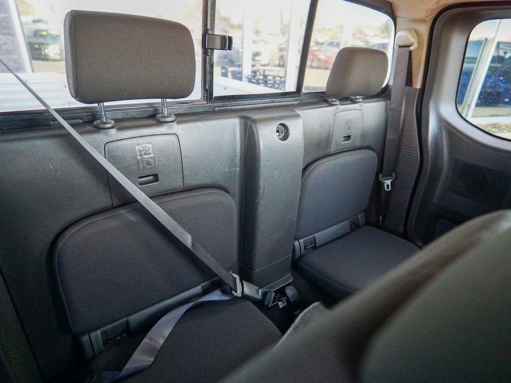 Nissan Frontier  2020