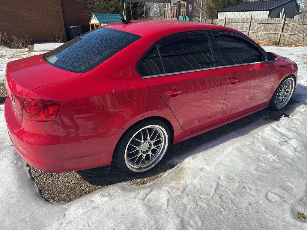 Volkswagen Jetta  2014