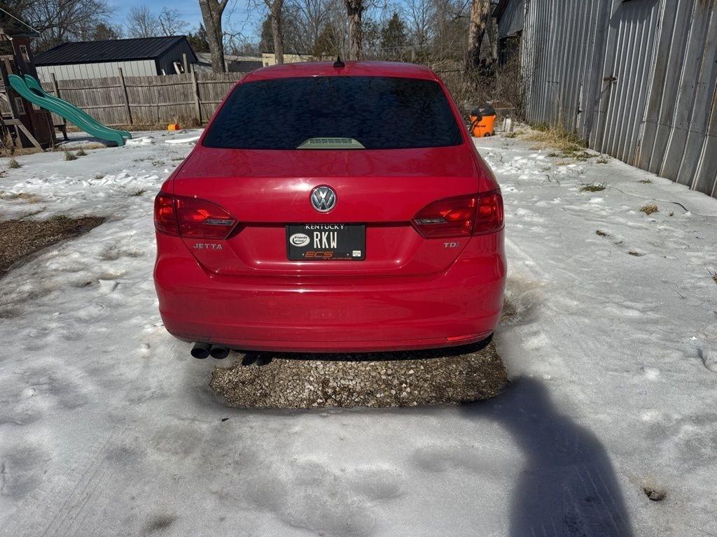 Volkswagen Jetta  2014