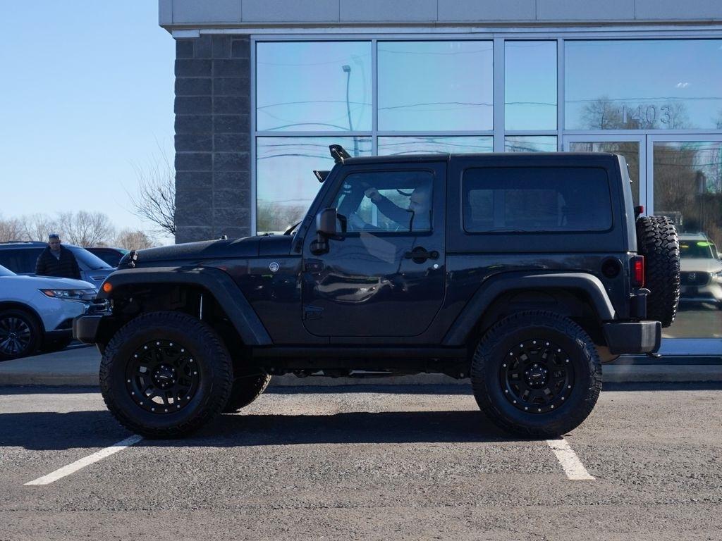 Jeep Wrangler  2017