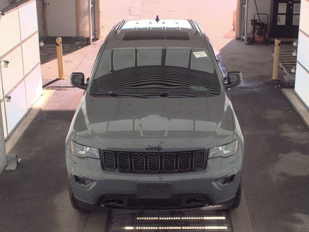 Jeep Grand Cherokee  2020